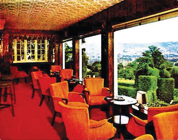 image of dining room with a view